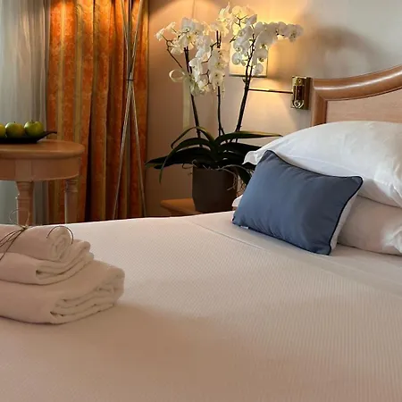 Palace Desenzano Szálloda Desenzano del Garda