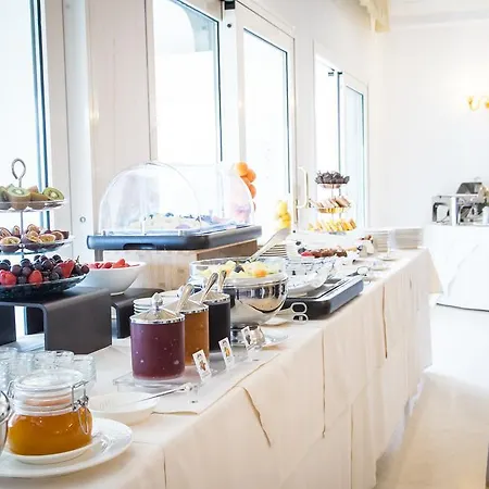 Szálloda Palace Desenzano Desenzano del Garda