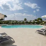 Palace Desenzano Hotell 4*