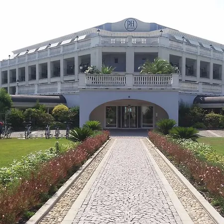Palace Desenzano Desenzano del Garda