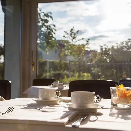 Palace Desenzano Desenzano del Garda