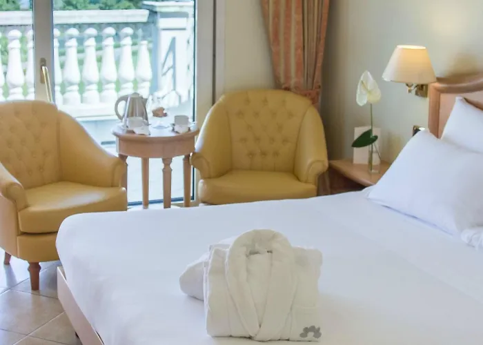 Palace Desenzano Hotel 4*