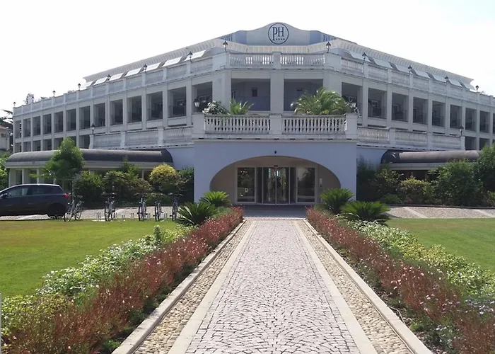 Palace Desenzano Desenzano del Garda