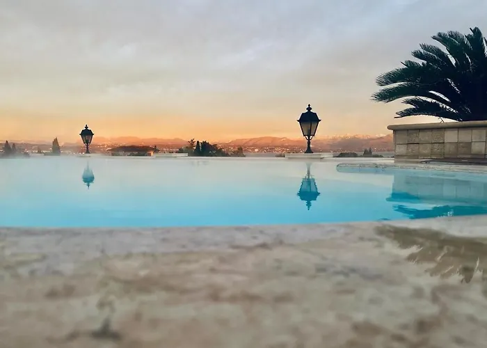 Palace Desenzano Desenzano del Garda