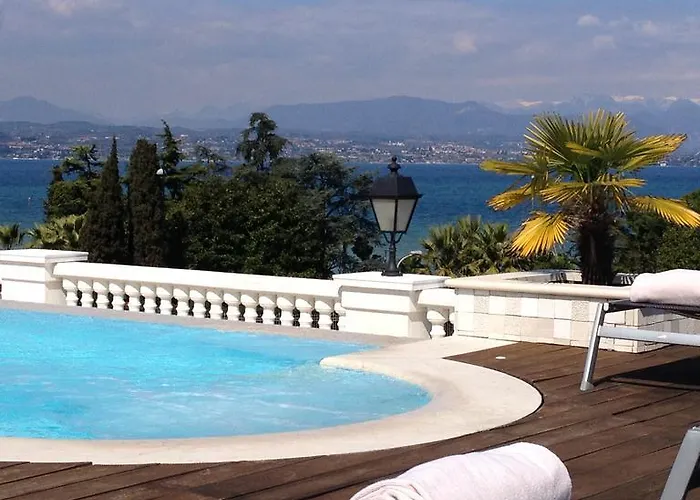 Palace Desenzano Hotel 4*