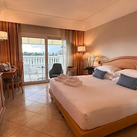 Palace Desenzano Desenzano del Garda